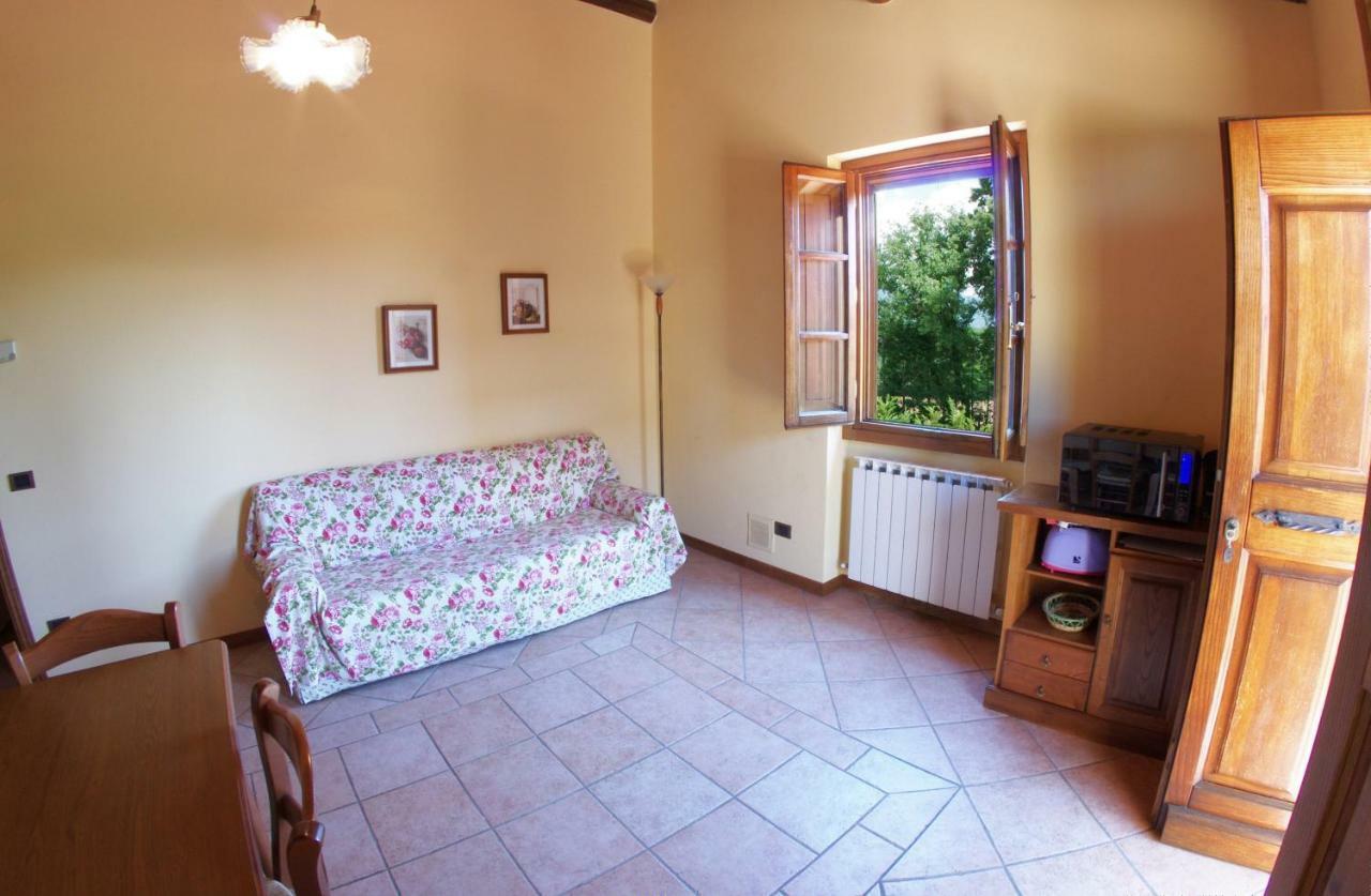 Agriturismo Il Palazzo 佩尔吉内-瓦尔达诺 外观 照片