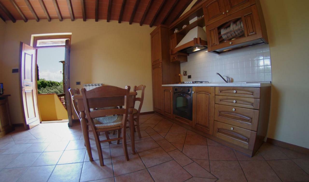 Agriturismo Il Palazzo 佩尔吉内-瓦尔达诺 外观 照片