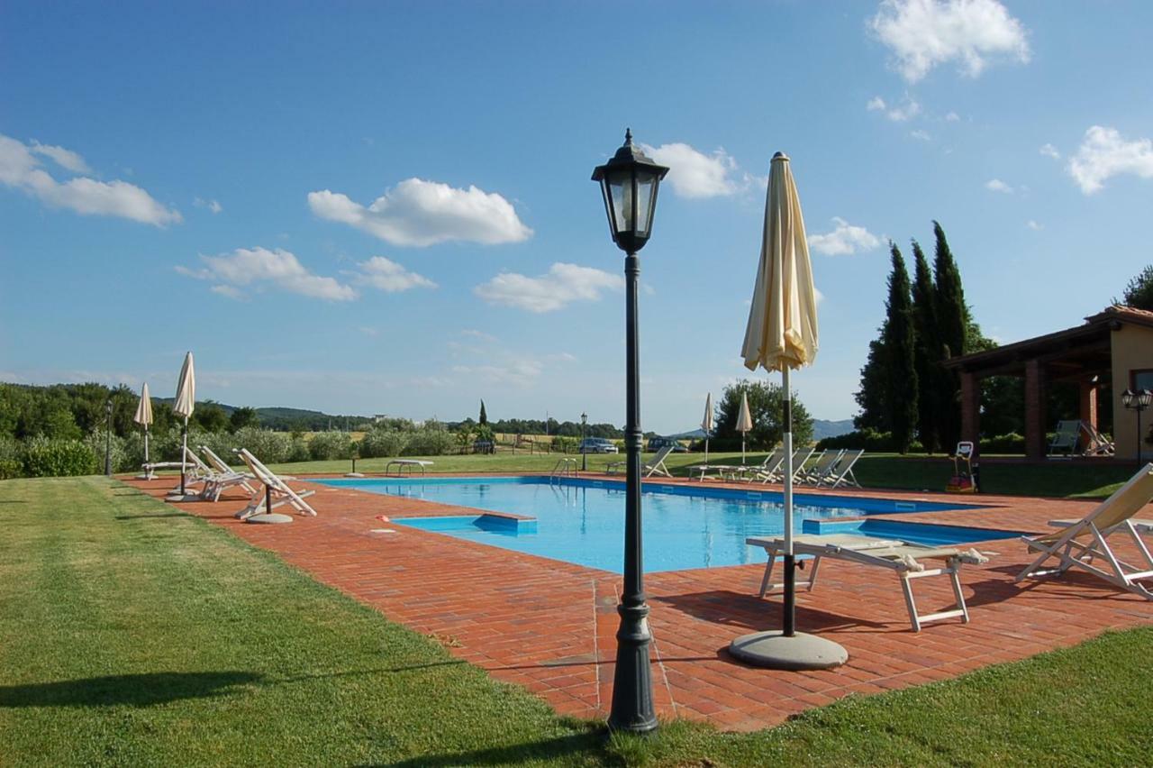 Agriturismo Il Palazzo 佩尔吉内-瓦尔达诺 外观 照片