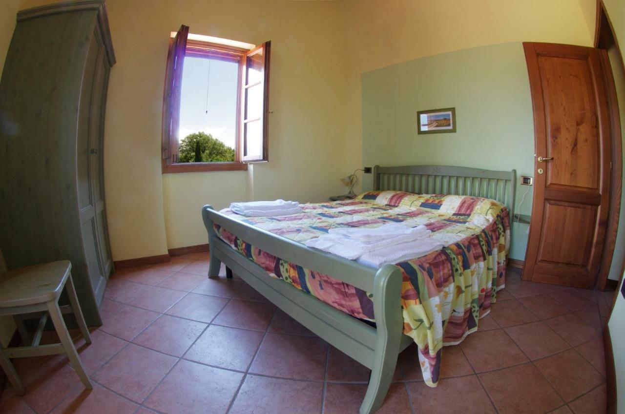 Agriturismo Il Palazzo 佩尔吉内-瓦尔达诺 外观 照片