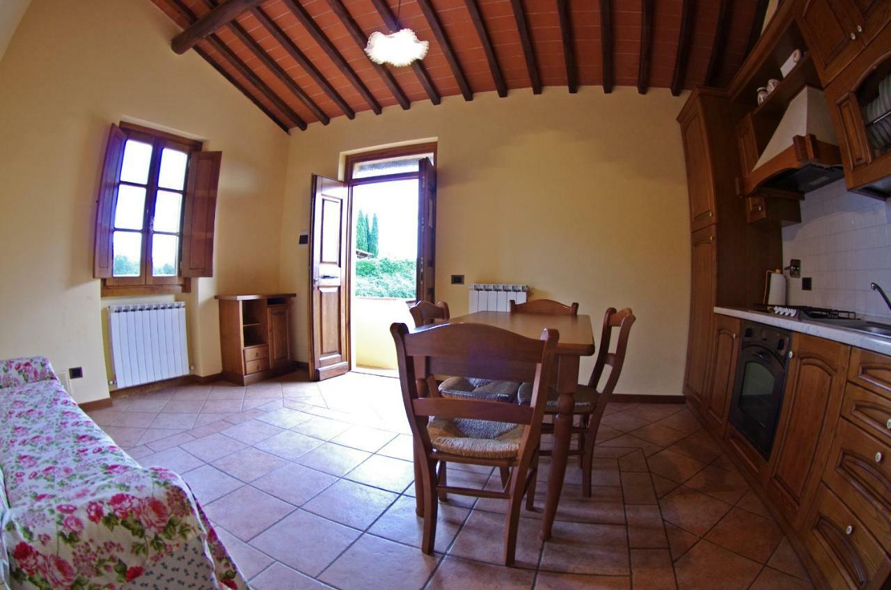 Agriturismo Il Palazzo 佩尔吉内-瓦尔达诺 外观 照片