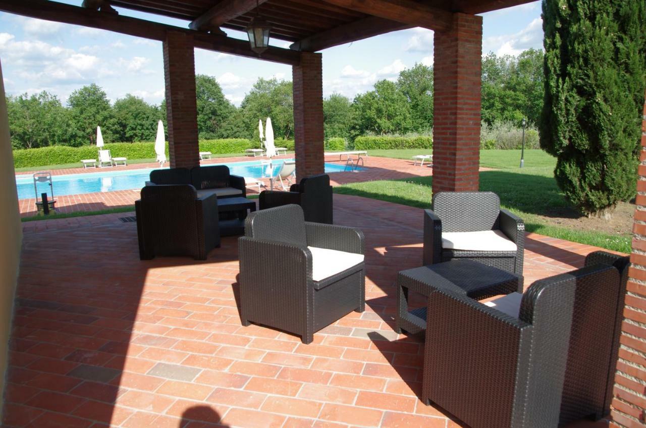 Agriturismo Il Palazzo 佩尔吉内-瓦尔达诺 外观 照片