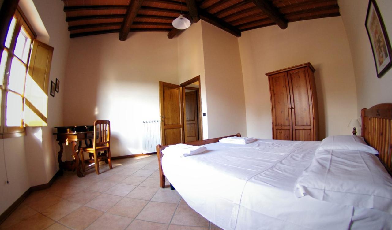 Agriturismo Il Palazzo 佩尔吉内-瓦尔达诺 外观 照片