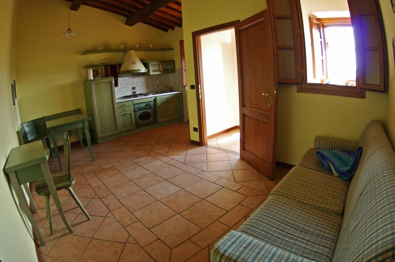 Agriturismo Il Palazzo 佩尔吉内-瓦尔达诺 外观 照片