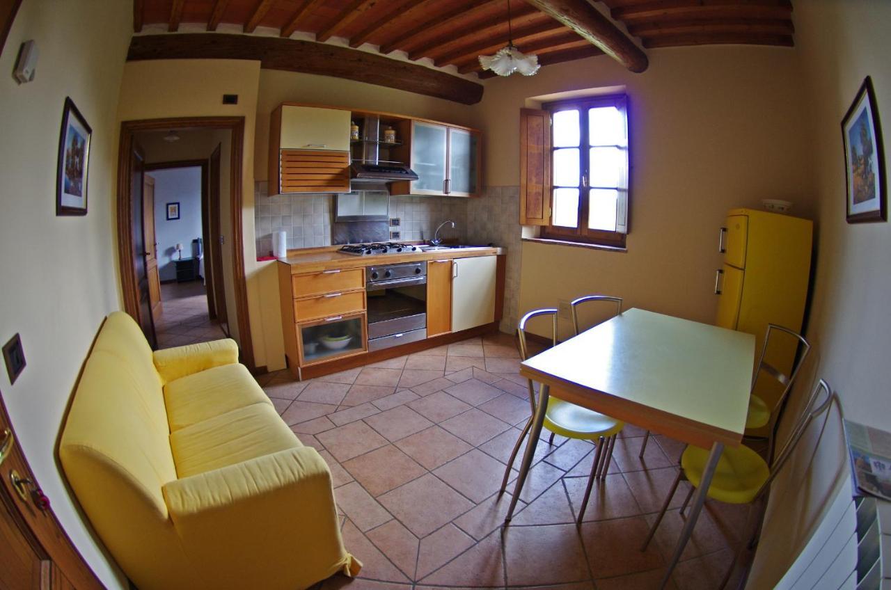Agriturismo Il Palazzo 佩尔吉内-瓦尔达诺 外观 照片